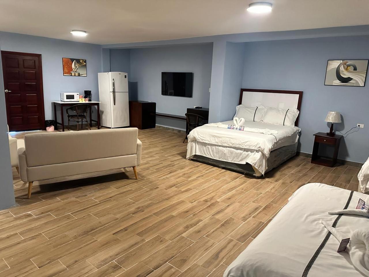 Enjoy Hotel Кей-Колкер Екстер'єр фото
